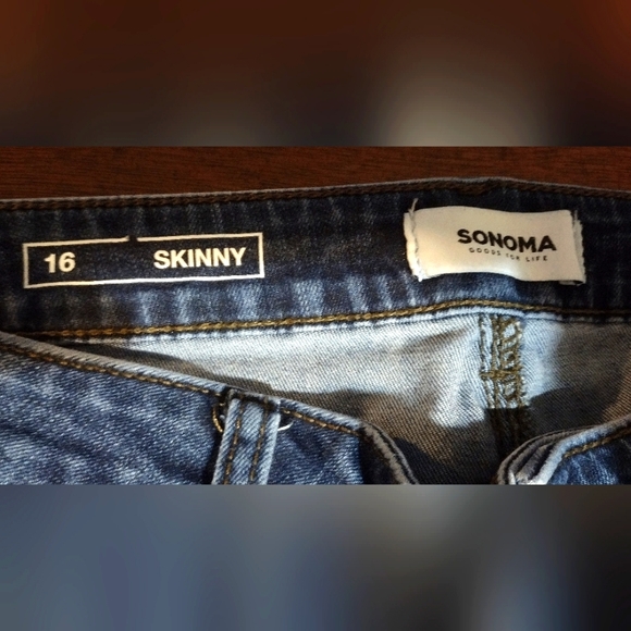 Sonoma Skinny Jeans - Picture 4 of 4